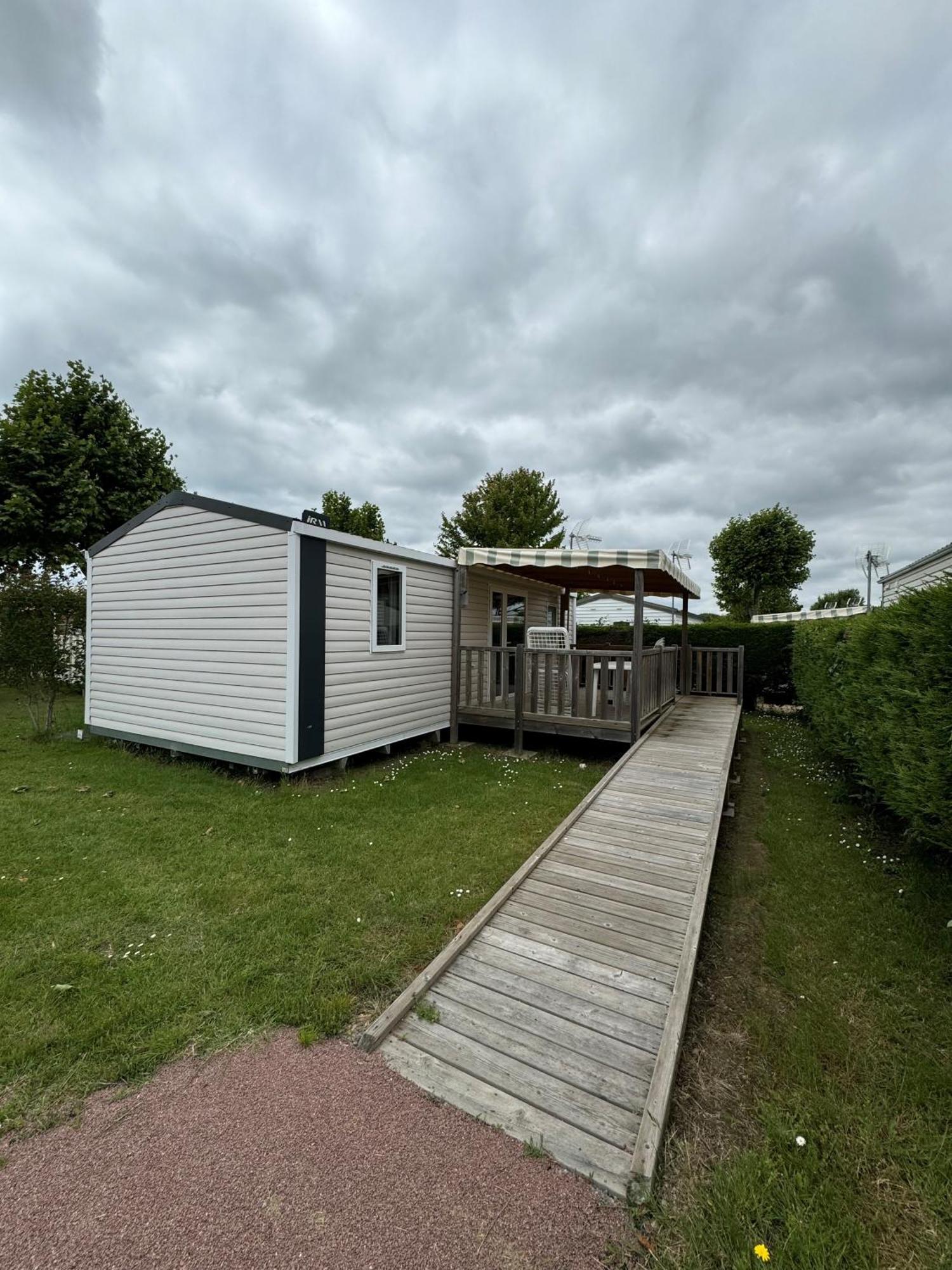Camping Le Moulin De La Salle Les Sables-dʼOlonne Zewnętrze zdjęcie